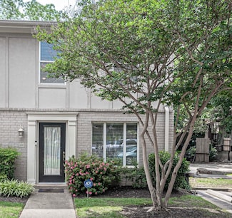2240 W Germantown Square Unit 2240, Germantown, TN 38138