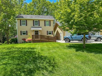 30 Putter Ln, Dillard, GA 30537