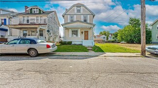 1111 Craig St, McKeesport, PA 15132