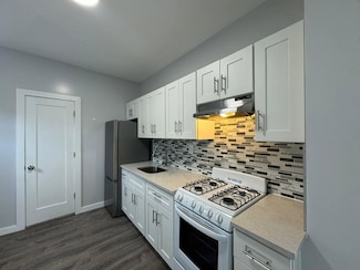 52-25 Van Dam St Unit 2, Long Island City, NY 11101