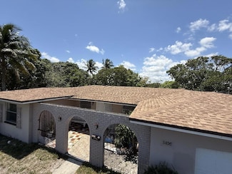 3496 NW 27th St, Lauderdale Lakes, FL 33311