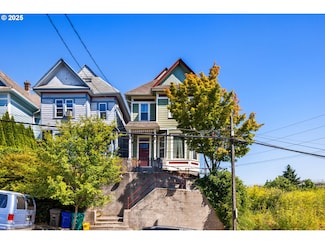 117 S Arthur St, Portland, OR 97201
