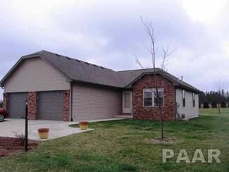 1268 Willow Glen Dr, Metamora, IL 61548