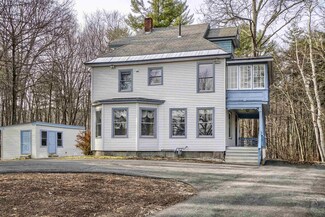 29 Palm St, Concord, NH 03301