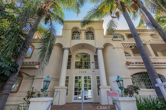 7218 Hillside Ave Unit 202, Los Angeles, CA 90046