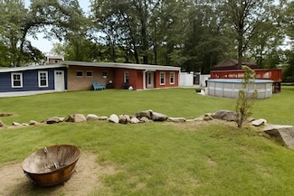 48 Pond St, Salem, NH 03079