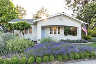 439 4th St E, Sonoma, CA 95476