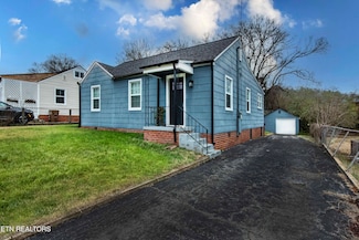 3538 Feathers St, Knoxville, TN 37920