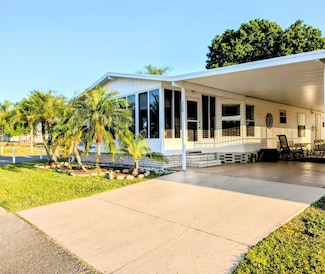 1510 Ariana St Unit 220, Lakeland, FL 33803