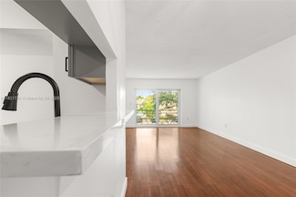 1912 Monroe St Unit 201, Hollywood, FL 33020