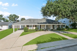 122 Imperial Woods Dr, New Orleans, LA 70123
