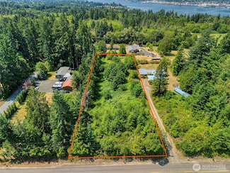 1280 Peru Ave E, Port Orchard, WA 98366