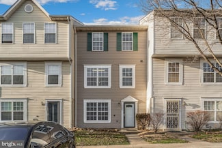 7303 Flag Harbor Dr, District Heights, MD 20747