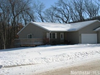 186 Country Ln, Durand, WI 54736