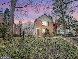 413 N Orange St, Media, PA 19063