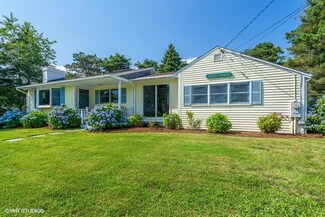 66 Geranium Dr, Chatham, MA 02633