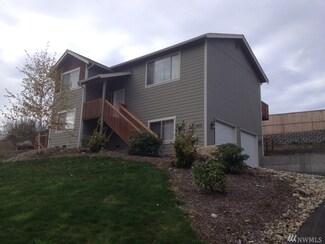 2712 Maryland Way E, Port Orchard, WA 98366