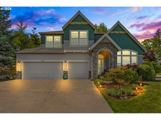 15605 SE Dream Weaver Dr, Happy Valley, OR 97086