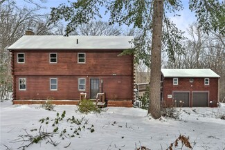 187 Quaker Ln, North Scituate, RI 02857