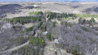 7965 Gunsmith Rd, Houston, MN 55943