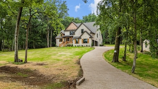 333 Burris Rd, Mount Juliet, TN 37122