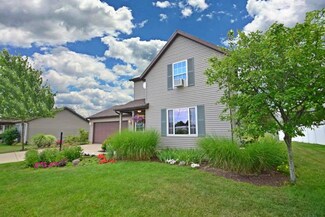 304 S Williams St, Nappanee, IN 46550