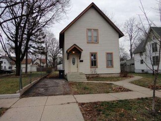 623 Brook St, Elgin, IL 60120