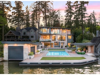 4357 Southshore Blvd, Lake Oswego, OR 97035