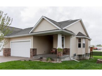 174 Ridgeview Dr Unit 174, Fairfax, IA 52228