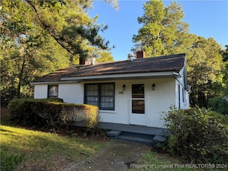 293 Army Rd, Raeford, NC 28376