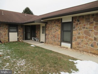 9 Abbey Ct, Carlisle, PA 17015