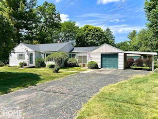 435 Brandon St, Owosso, MI 48867