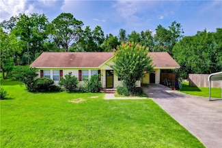 1107 E Myrtle Ave, Waycross, GA 31501