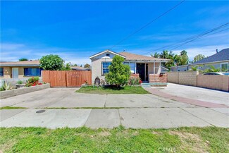 1213 W Mcfadden Ave, Santa Ana, CA 92707