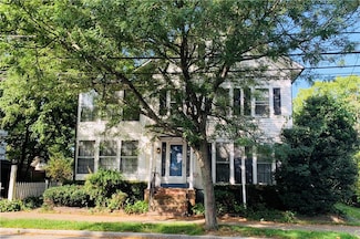 717 Main St, Warren, RI 02885