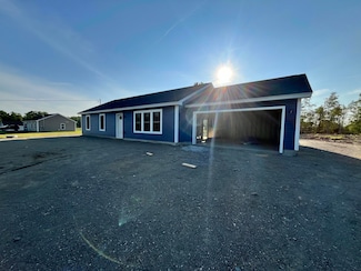 278 Merrill Rd, Levant, ME 04456