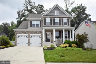 24334 Daphne Dr, Hollywood, MD 20636