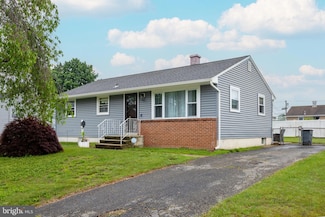 29 Kerr Dr, Trenton, NJ 08610