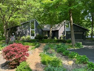 8501 N Illinois St, Indianapolis, IN 46260