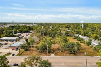 417 41st St E, Dickinson, TX 77539