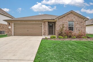 105 Saviano Rd, Hutto, TX 78634