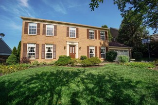 7912 Meadowcreek Dr, Cincinnati, OH 45244