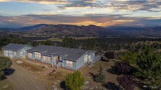 19064 Backes Ln, Tehachapi, CA 93561