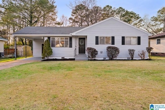 124 Mabelon Dr, Bessemer, AL 35023