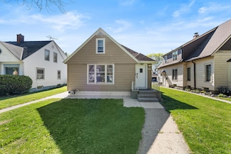 4131 N 41st St, Milwaukee, WI 53216