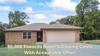 6 St Agnes Ln, Bella Vista, AR 72714