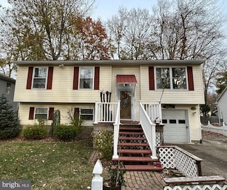 5979 3rd St, Deale, MD 20751