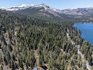 14865 S Shore Dr, Truckee, CA 96161