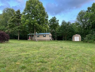 5022 Schmidt Rd, Poland, IN 47868