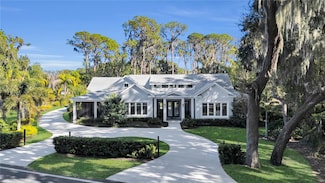 801 Lakeshore Dr, Eustis, FL 32726